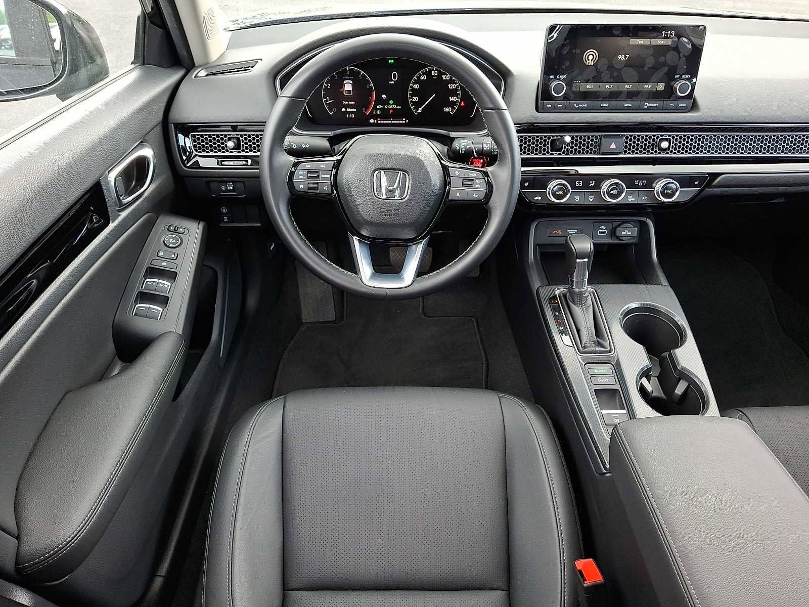 2024 Honda Civic Hatchback EX-L