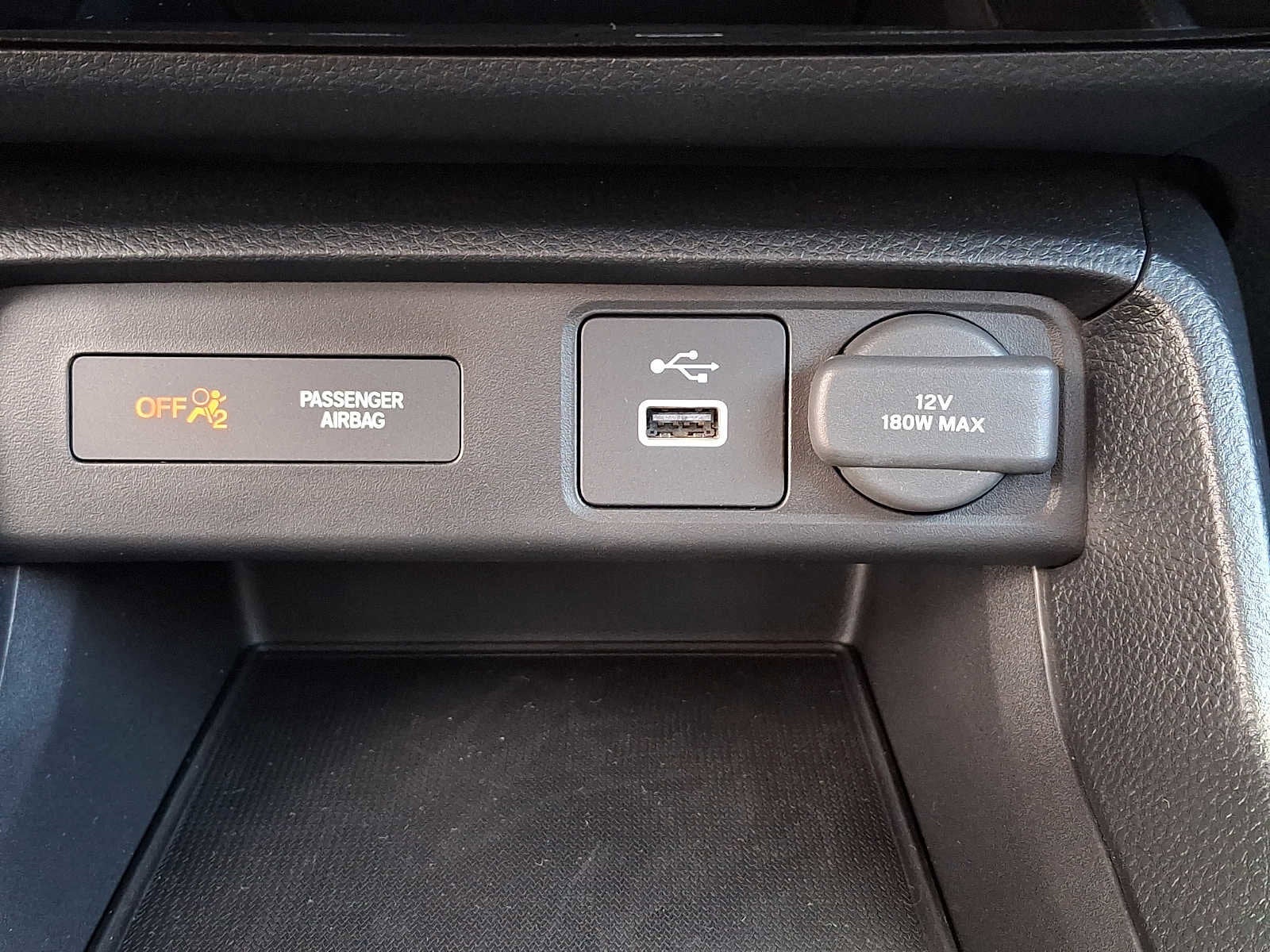 2024 Honda Civic Hatchback EX-L