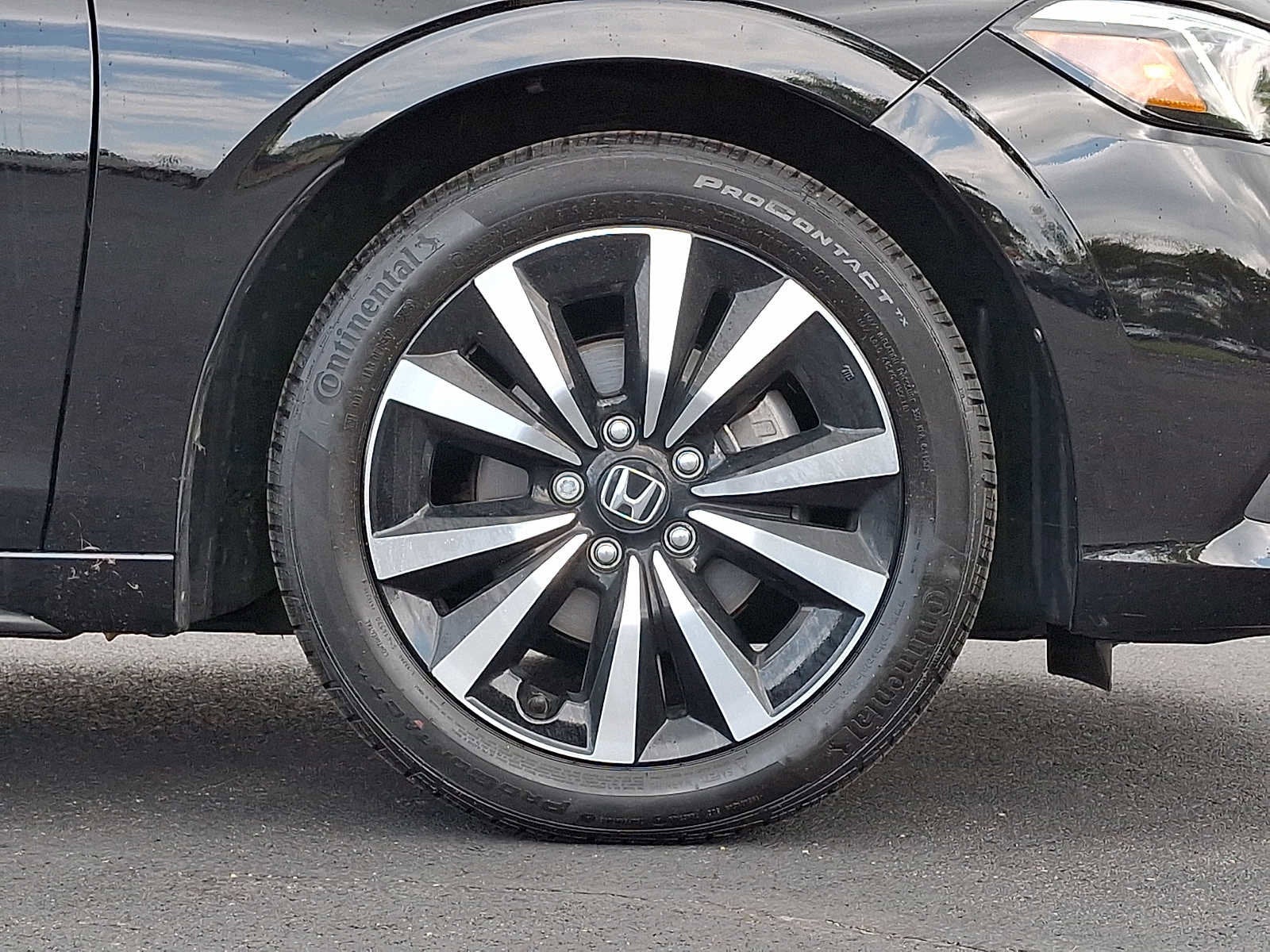 2024 Honda Civic Hatchback EX-L