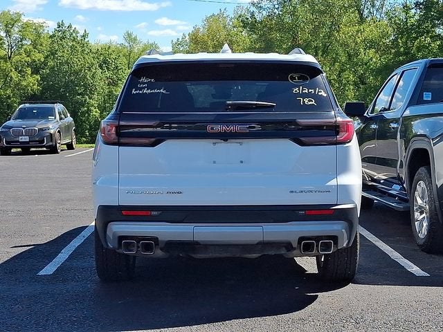 2026 GMC Acadia Elevation