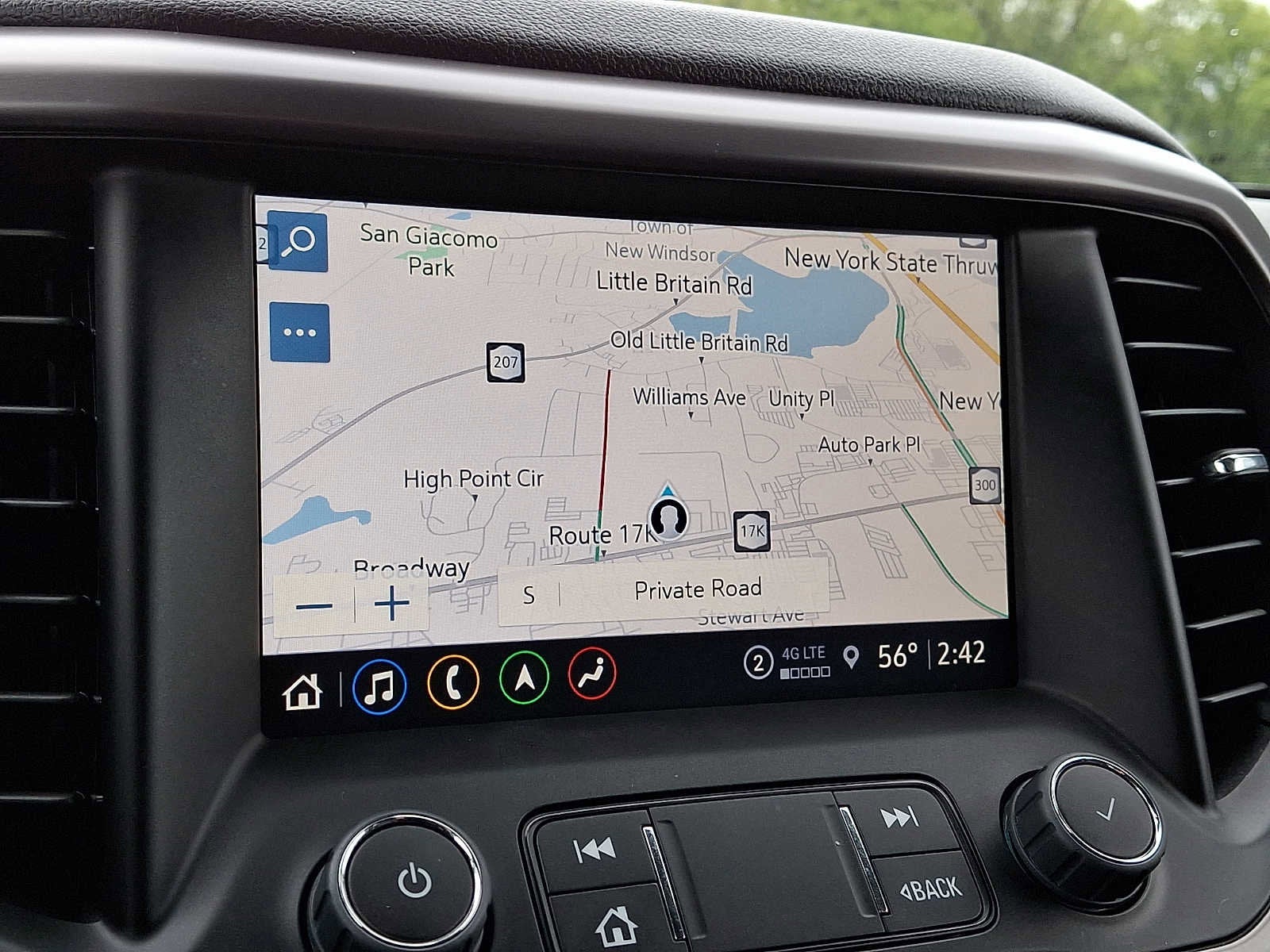 2023 GMC Acadia AT4