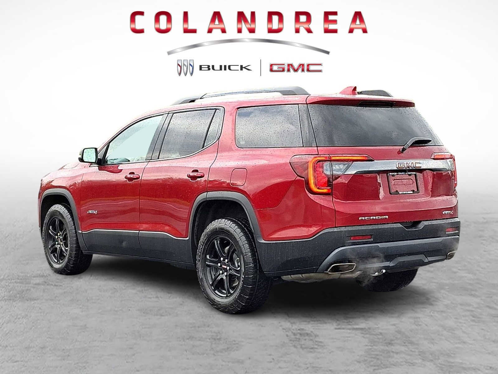 2023 GMC Acadia AT4