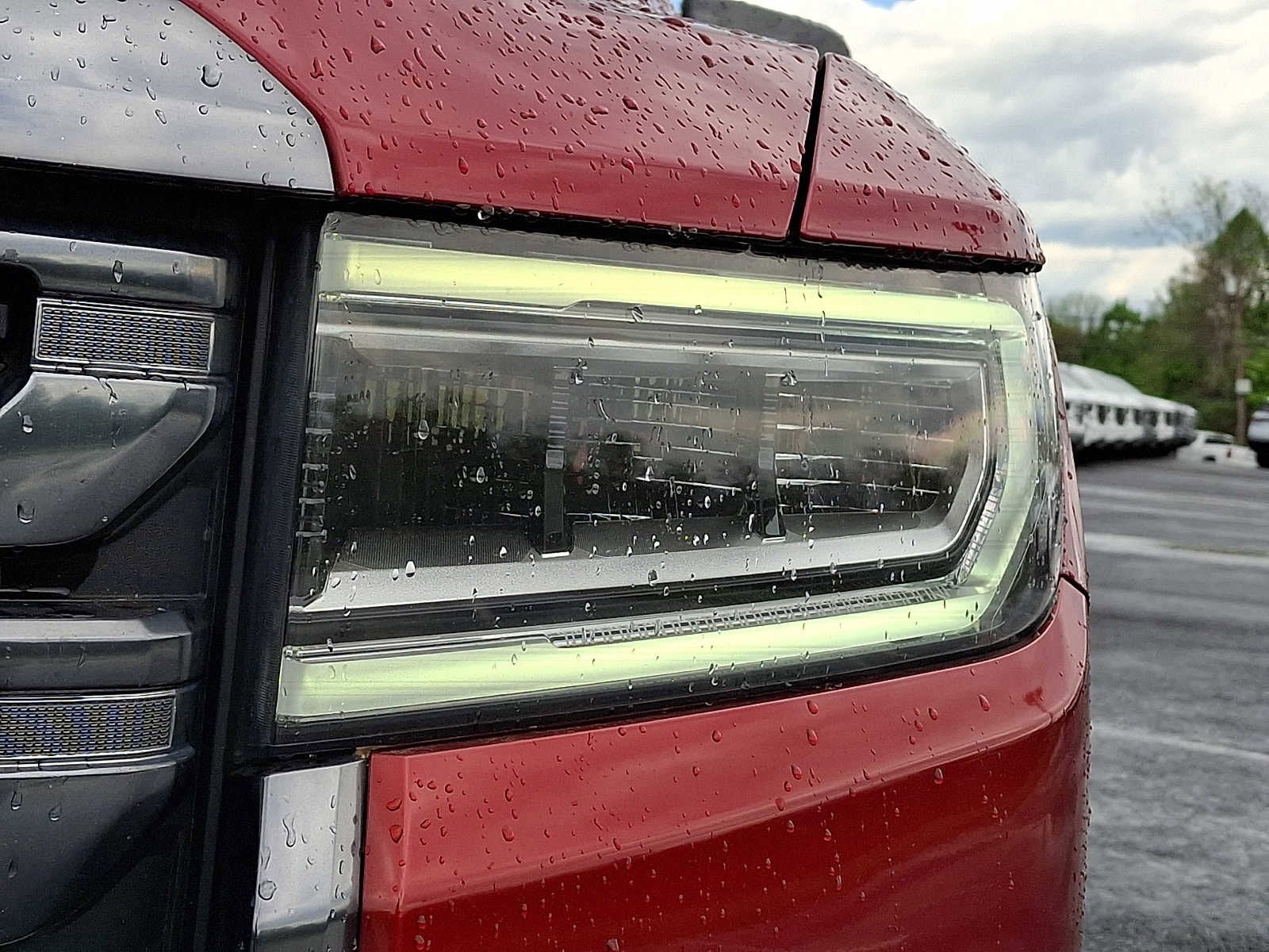 2023 GMC Acadia AT4
