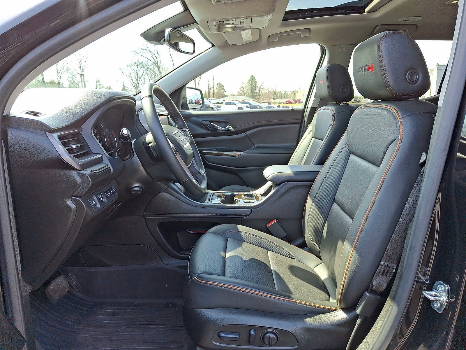 2023 GMC Acadia AT4