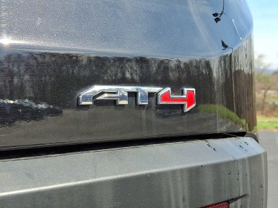 2023 GMC Acadia AT4