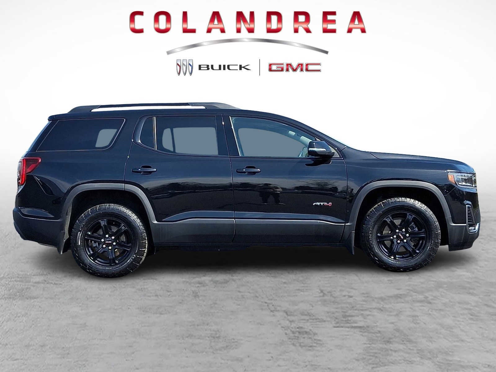 2023 GMC Acadia AT4