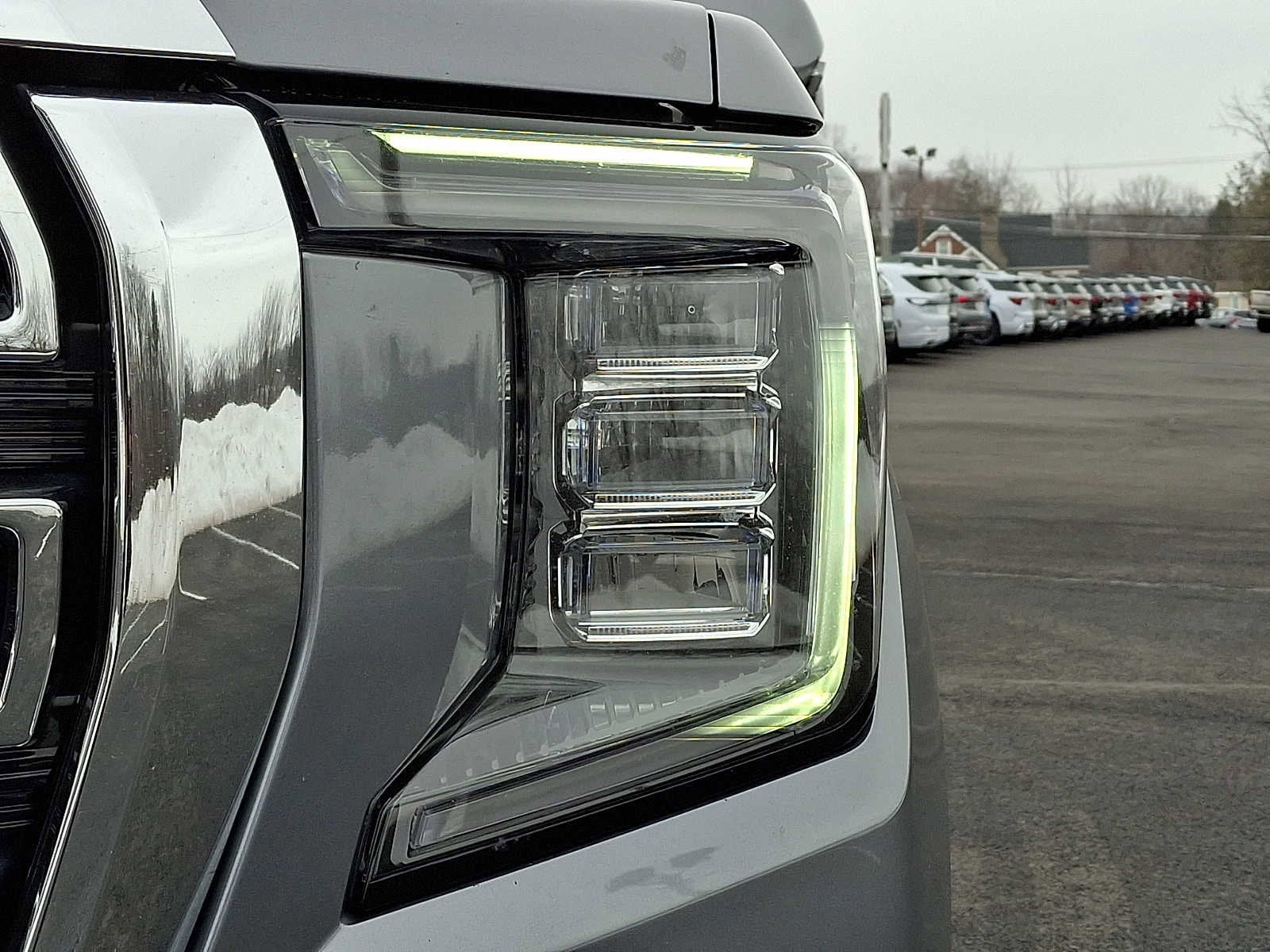 2021 GMC Yukon SLT