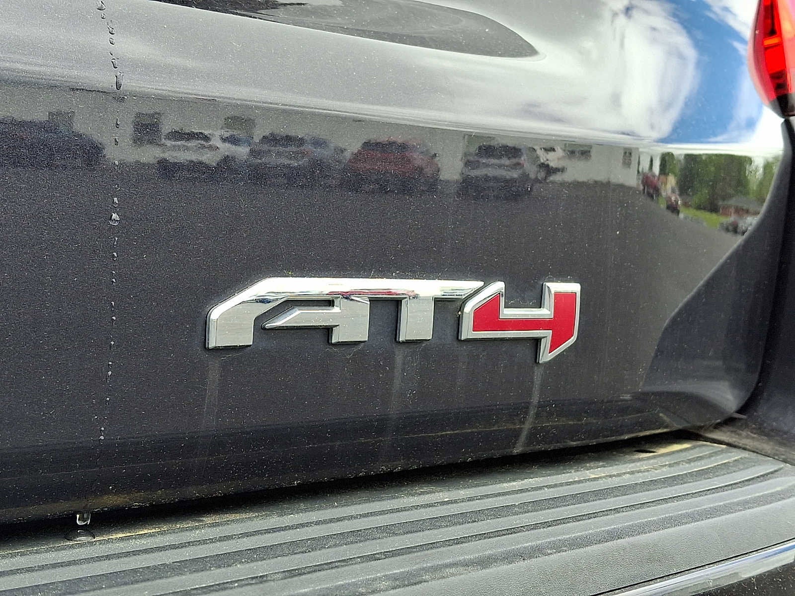 2023 GMC Yukon AT4
