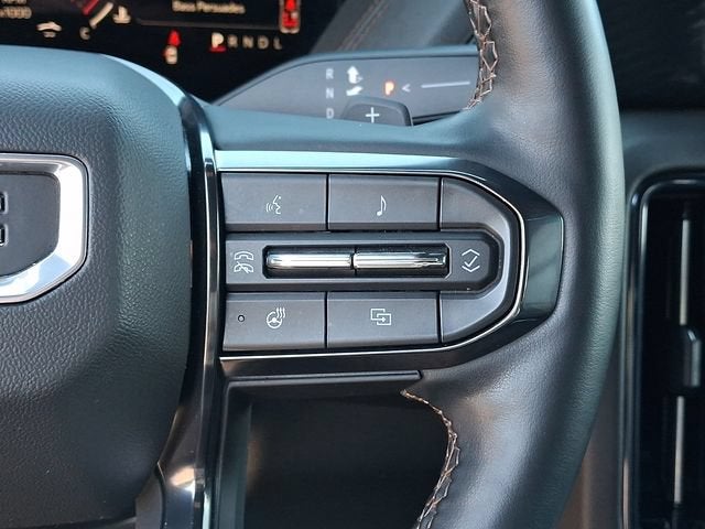 2025 GMC Yukon AT4