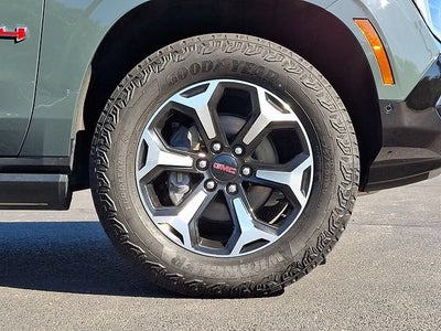 2025 GMC Yukon AT4