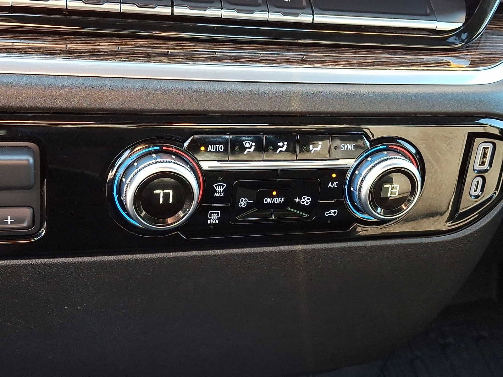 2024 GMC Sierra 2500 HD SLE