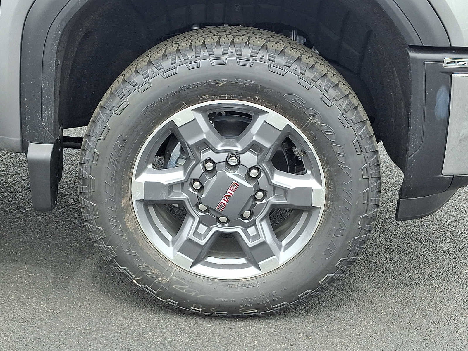 2026 GMC Sierra 2500 HD SLE