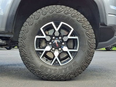 2024 GMC Canyon AT4X