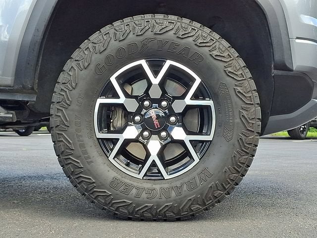 2024 GMC Canyon AT4X