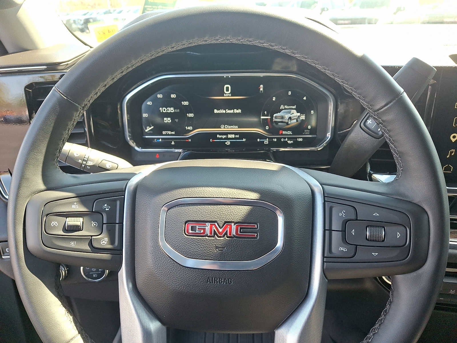 2025 GMC Sierra 1500 Elevation