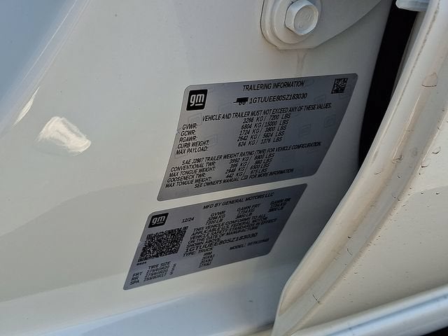 2025 GMC Sierra 1500 AT4
