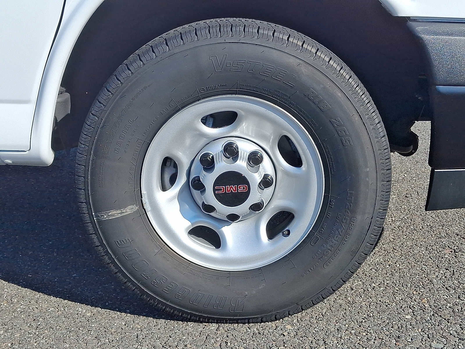 2025 GMC Savana Cargo 3500 Work Van