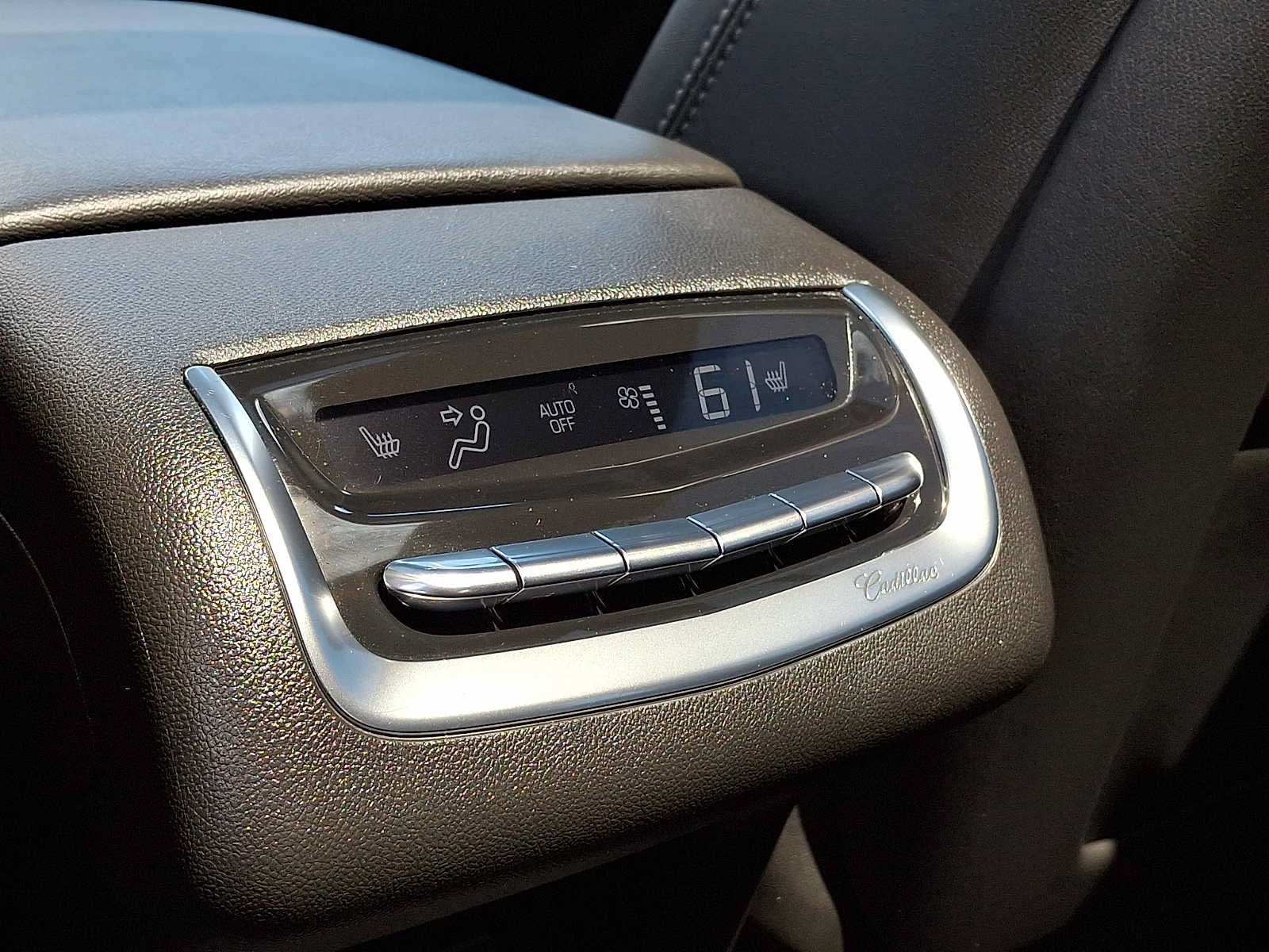 2022 Cadillac XT6 Sport