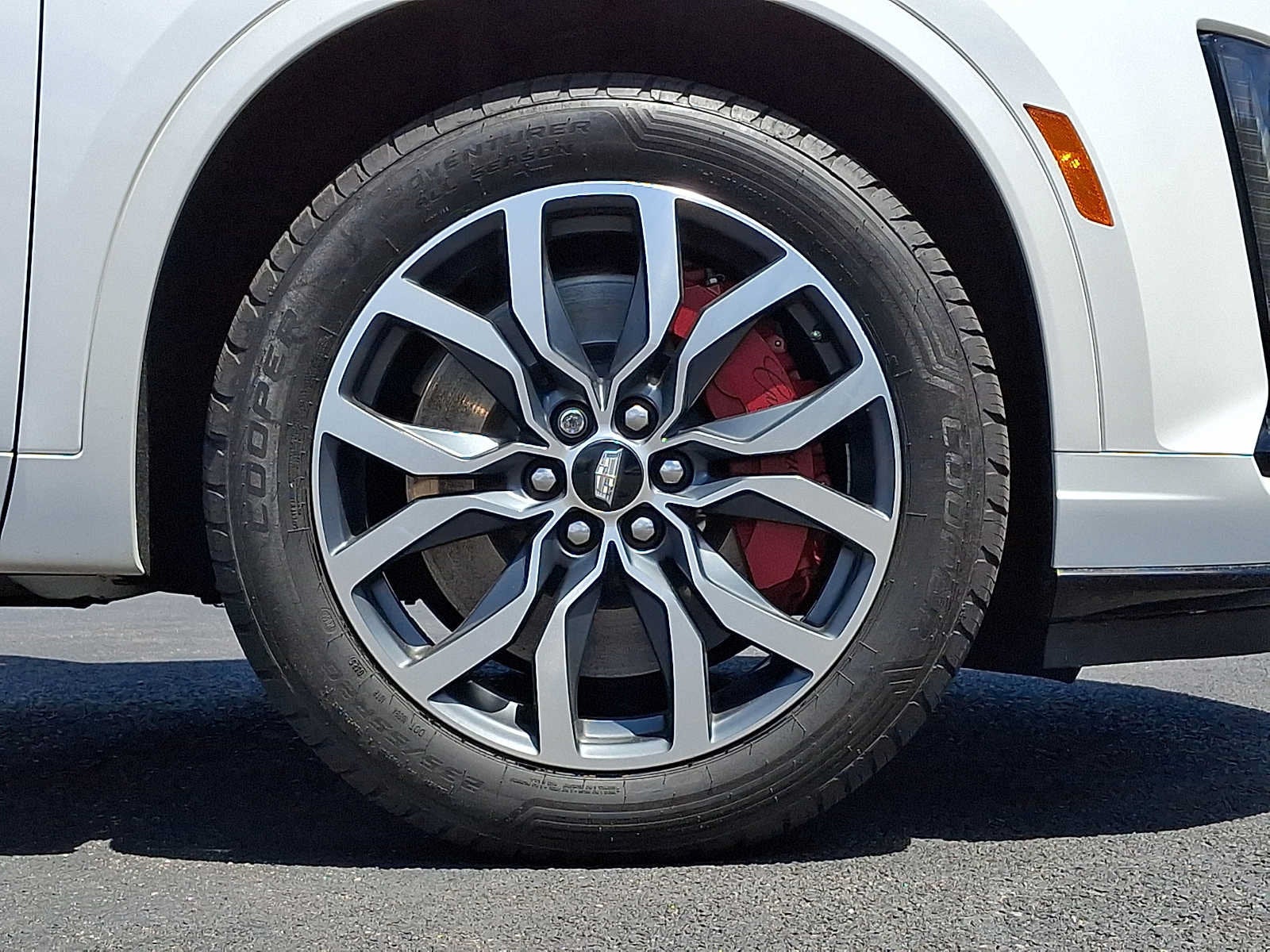 2022 Cadillac XT6 Sport