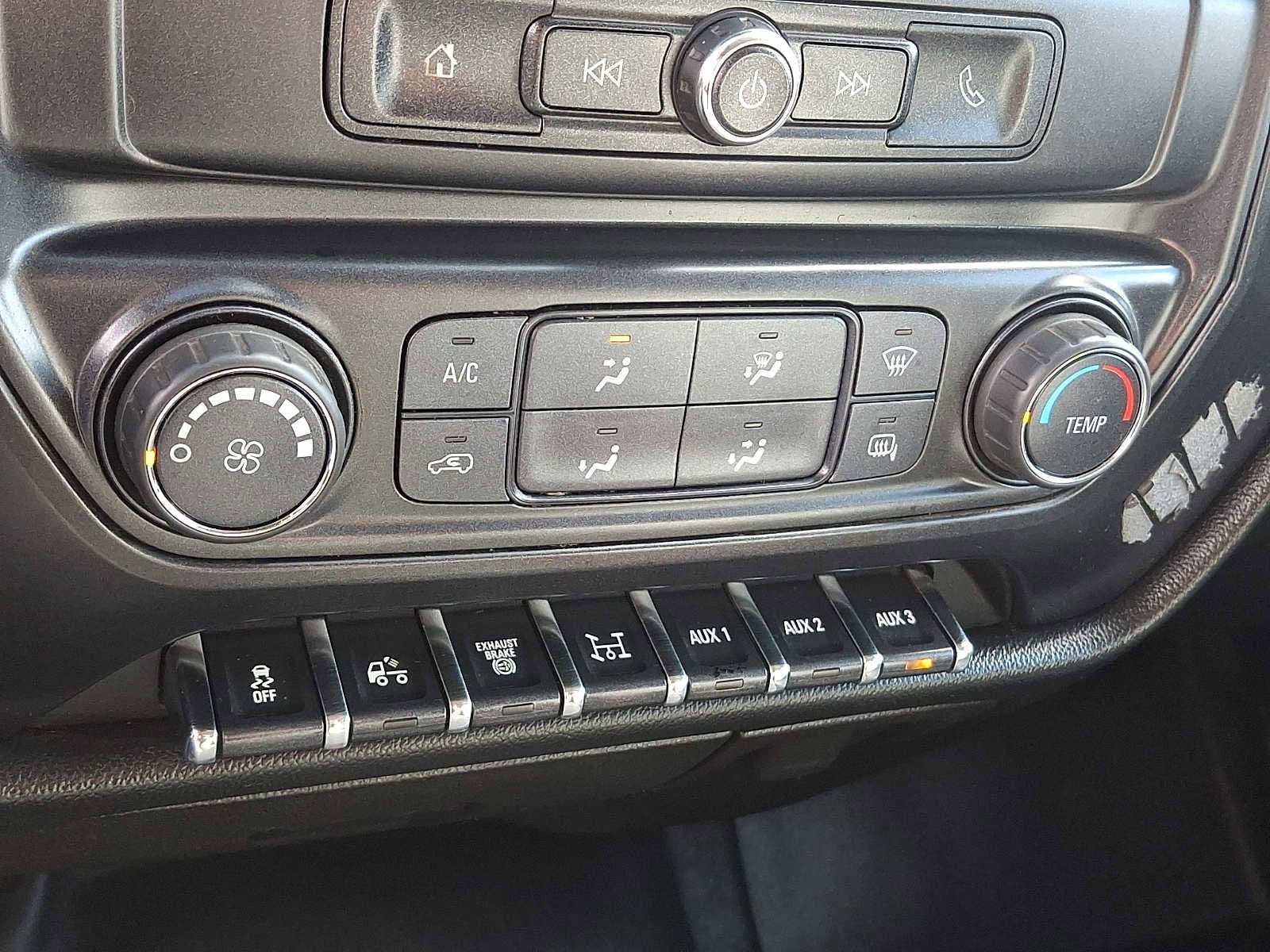 2022 Chevrolet Silverado 6500 HD Work Truck
