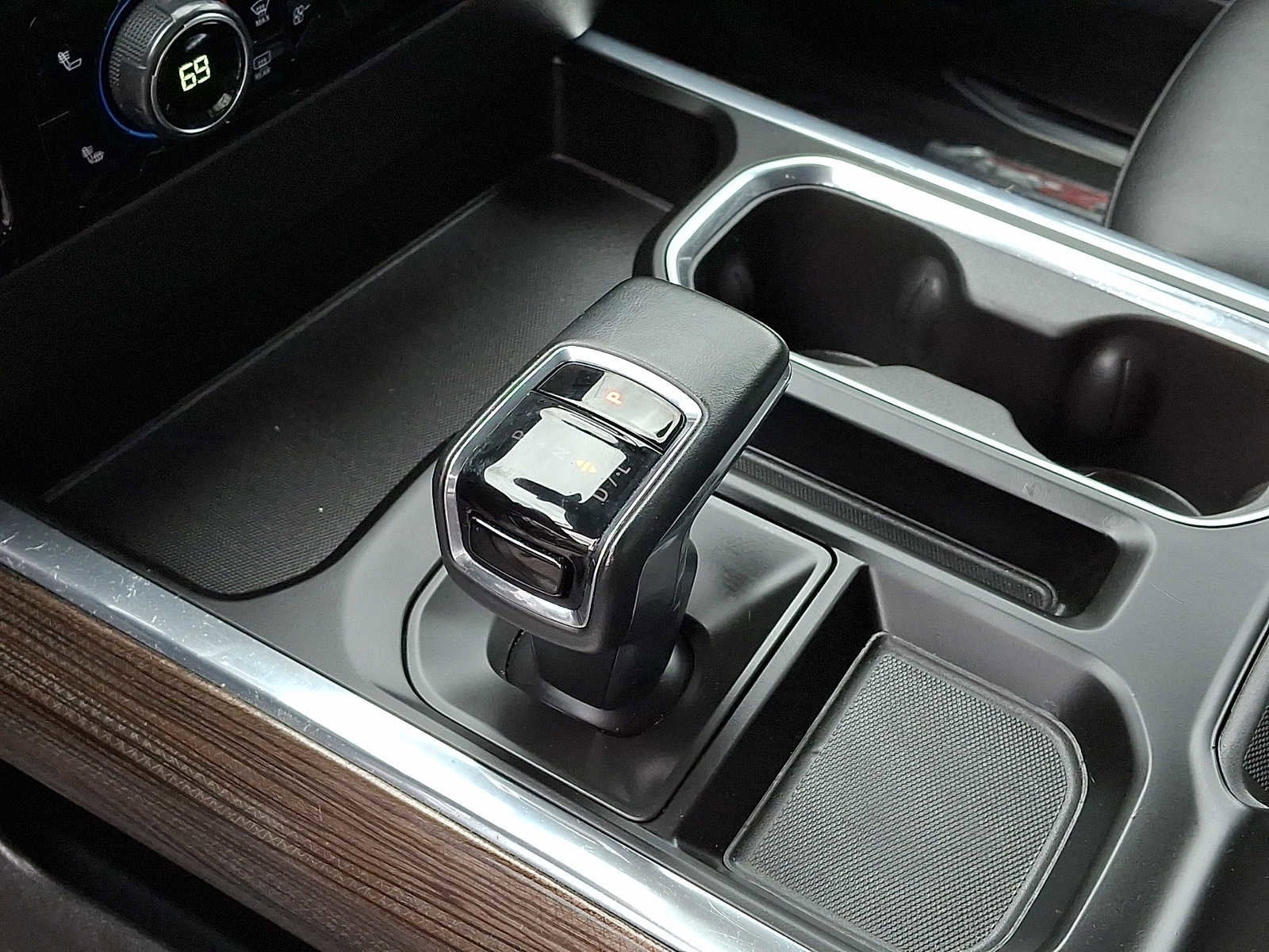 2024 Chevrolet Silverado 1500 RST - Photo 16