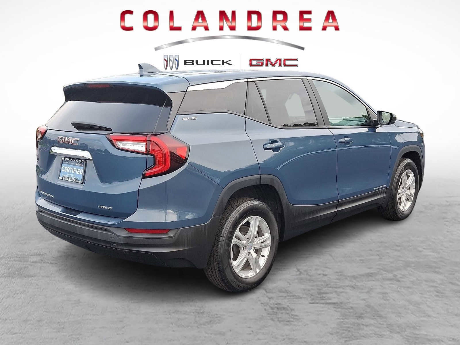 2024 GMC Terrain SLE
