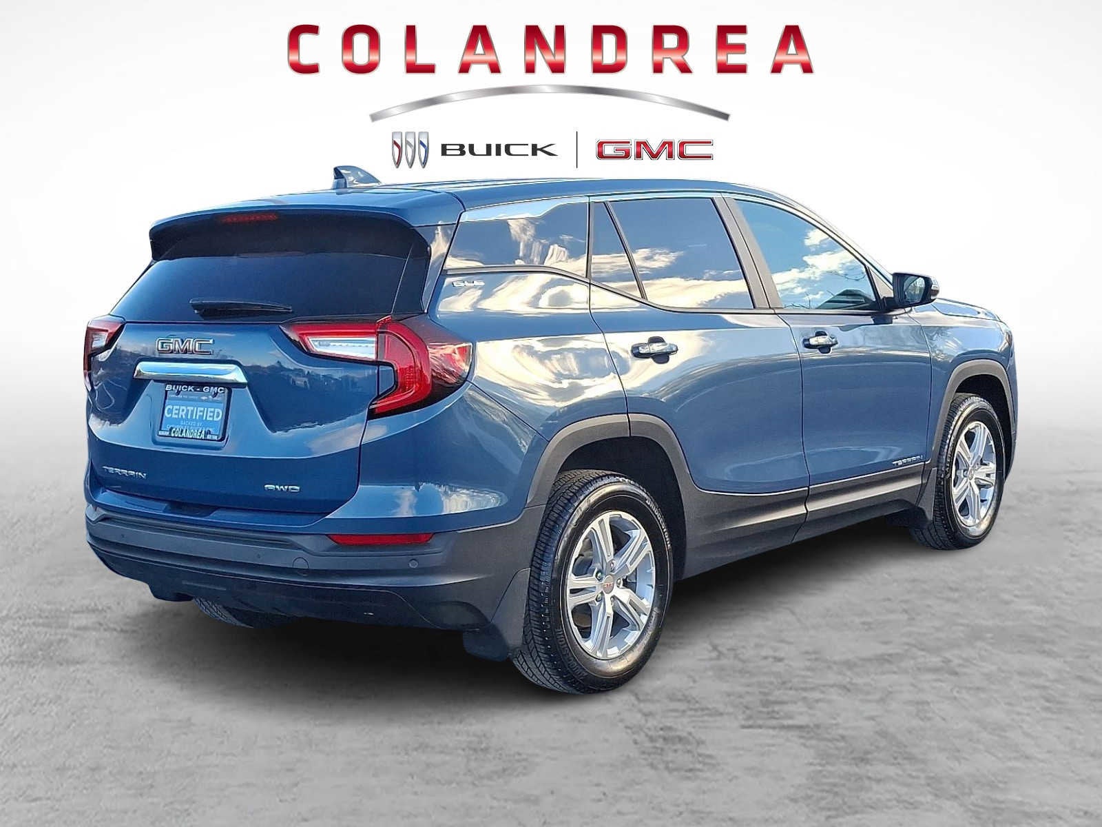 2024 GMC Terrain SLE