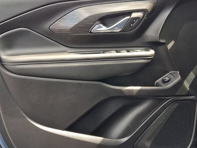 2024 GMC Terrain SLE - Photo 13
