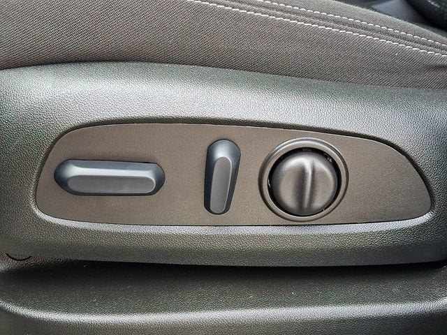 2024 GMC Terrain SLE - Photo 15