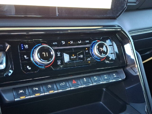 2024 GMC Sierra 1500 AT4X