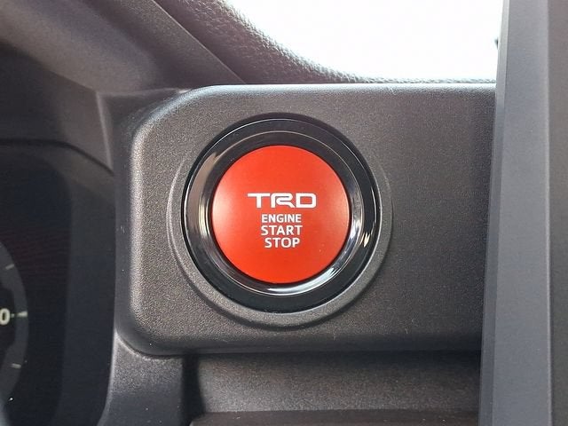 2025 Toyota Tacoma 4WD SR