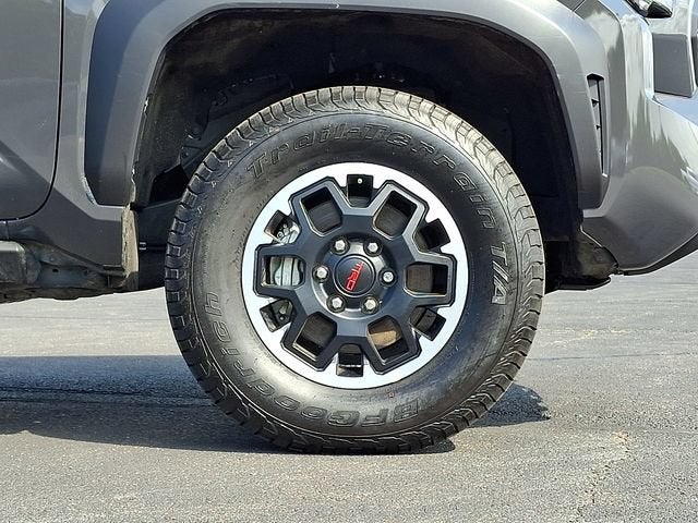 2025 Toyota Tacoma 4WD SR