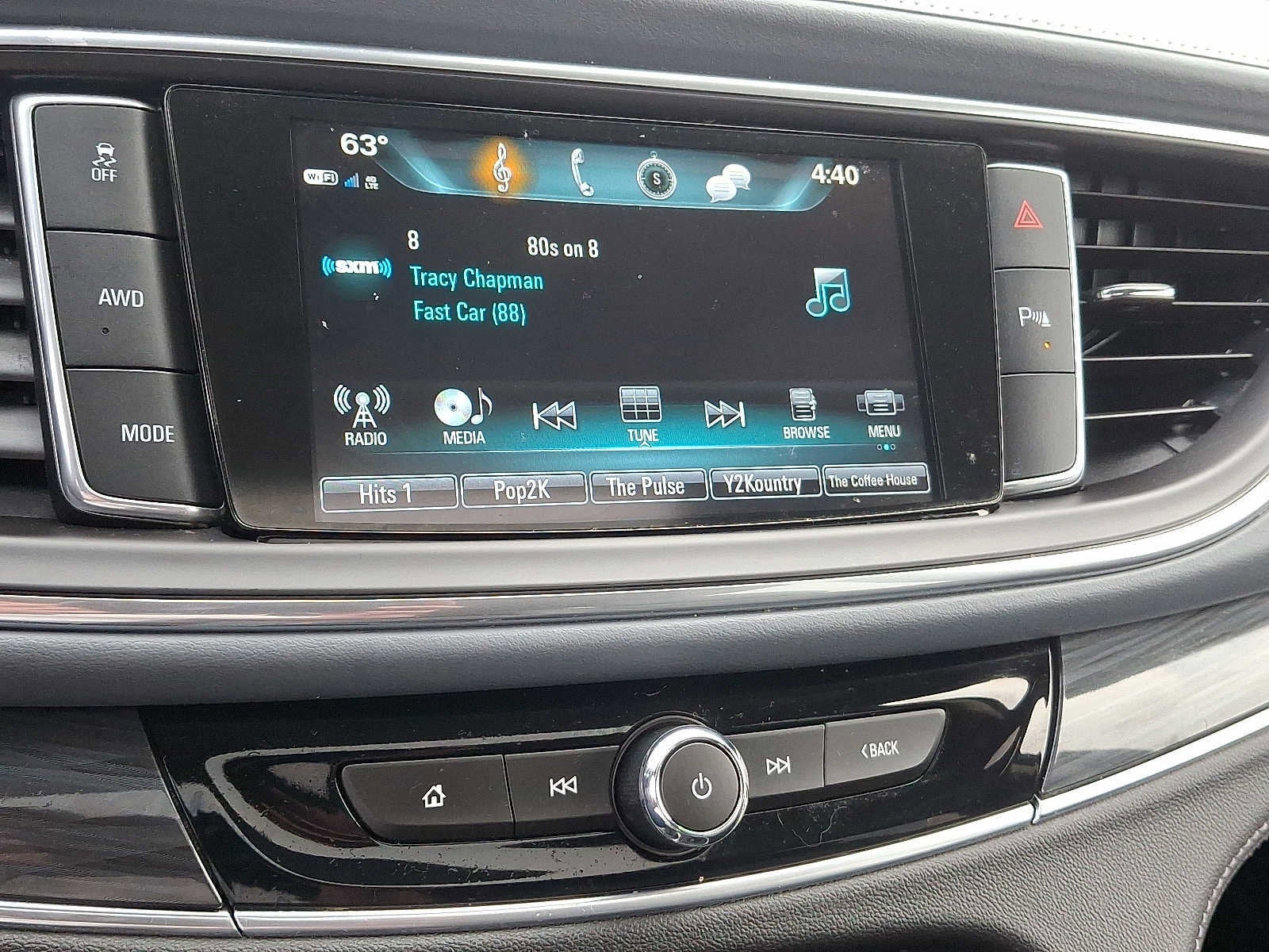 2019 Buick Enclave Essence