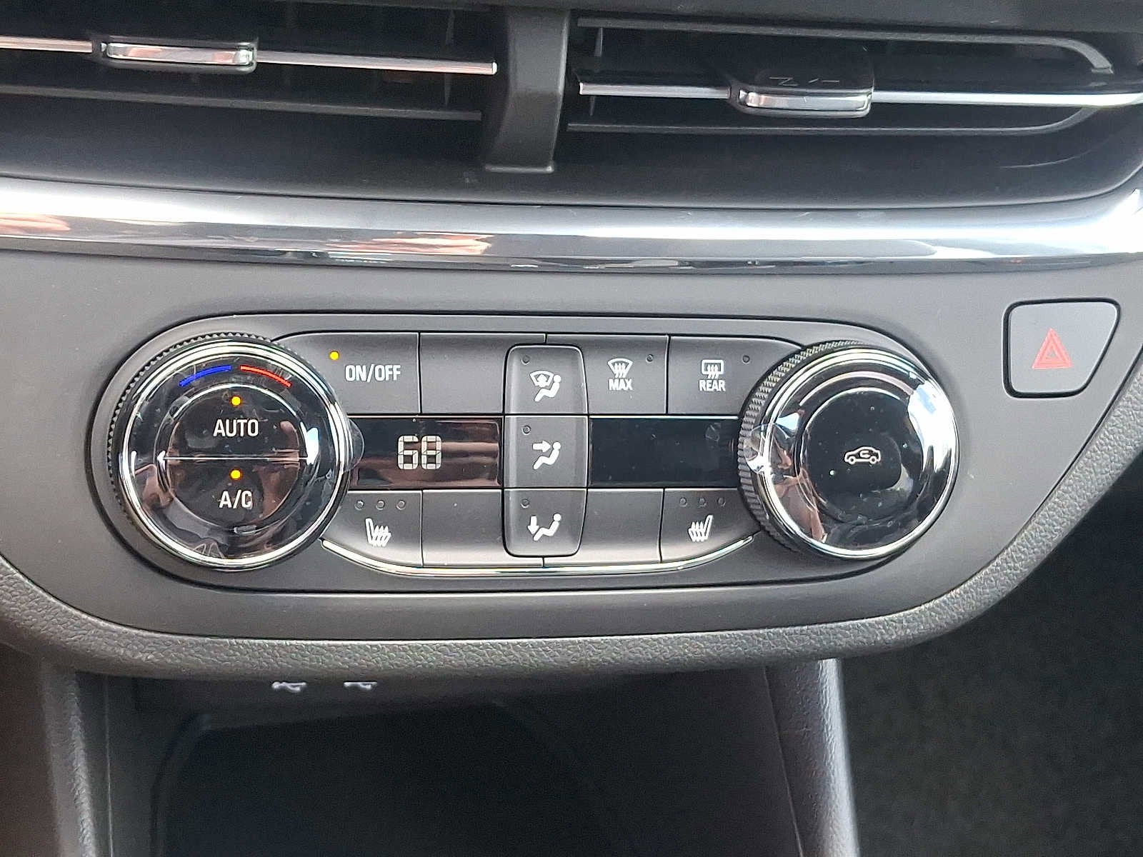 2025 Buick Envista Preferred