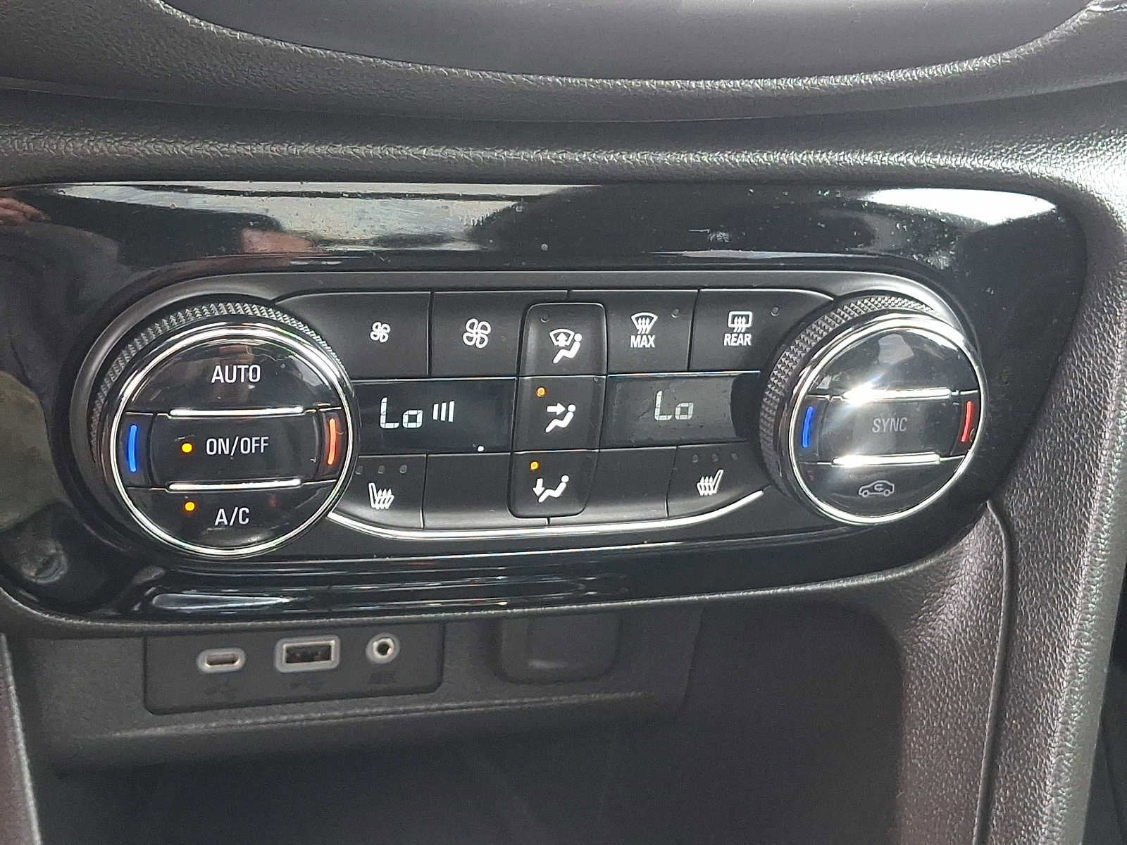2021 Buick Encore GX Essence