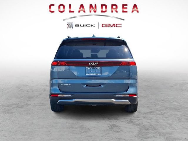 2023 Kia Carnival SX