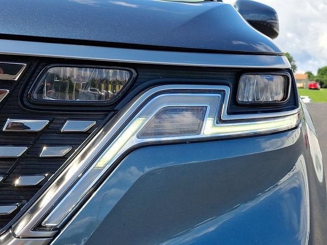 2023 Kia Carnival SX