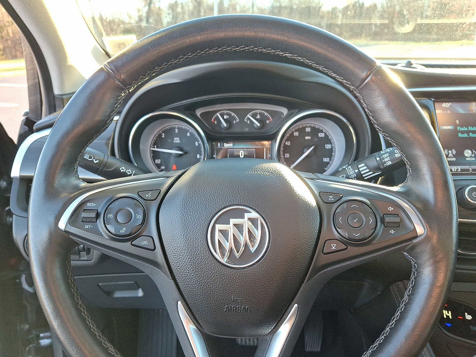 2020 Buick Envision Essence Group