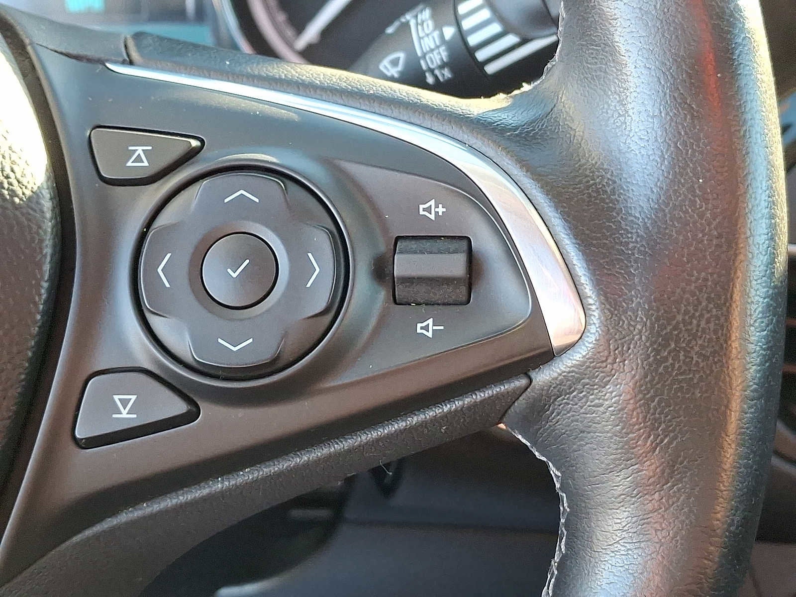 2020 Buick Envision Essence Group