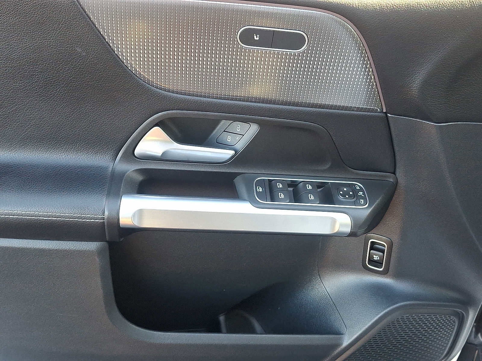 2022 Mercedes-Benz GLB GLB 250