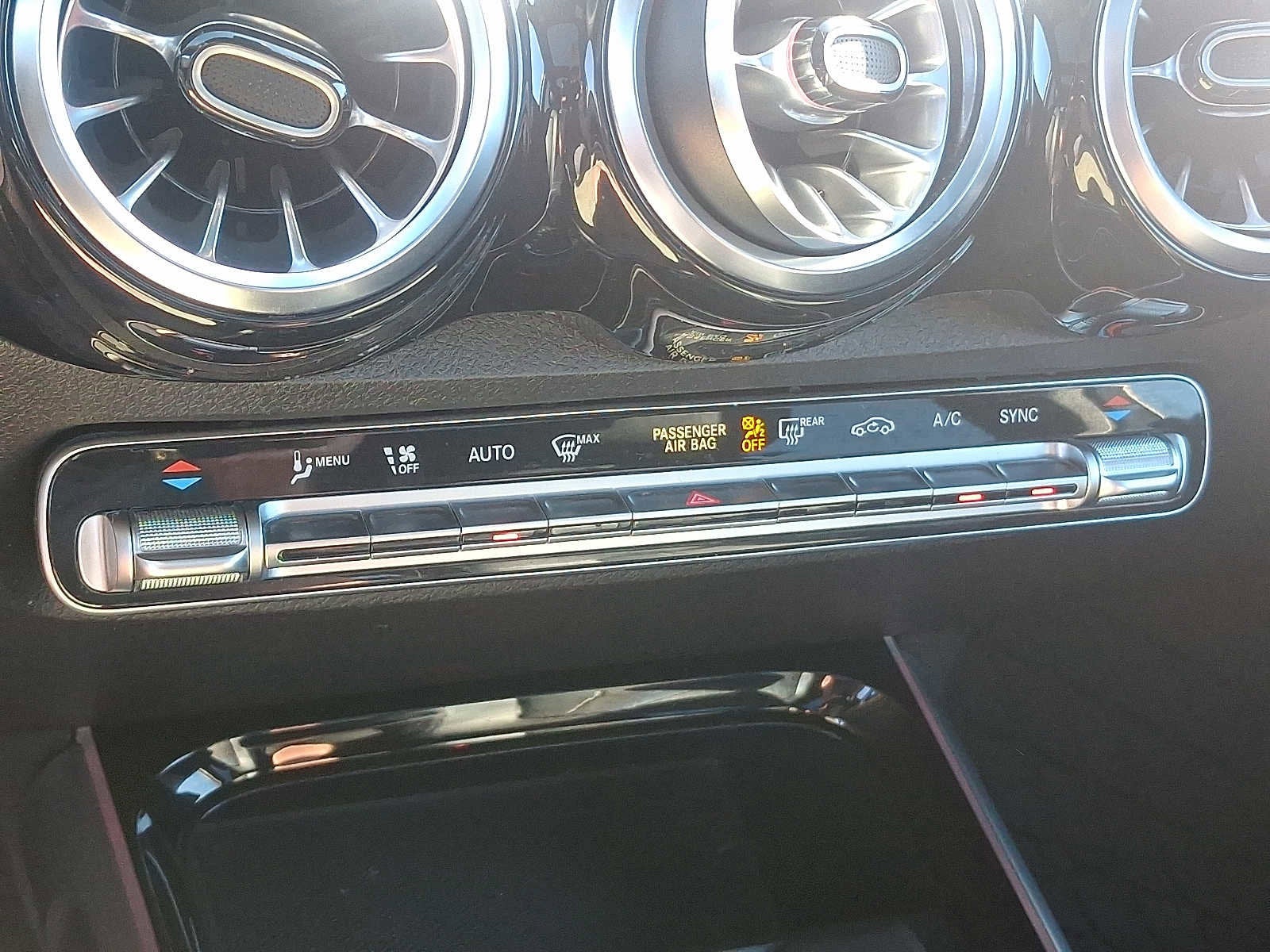 2022 Mercedes-Benz GLB GLB 250