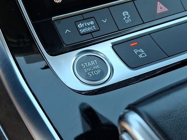 2023 Audi Q7 Premium Plus